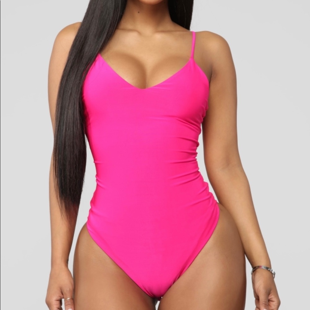 Fashion Nova NWT Here To Stay Bodysuit Neon Pink